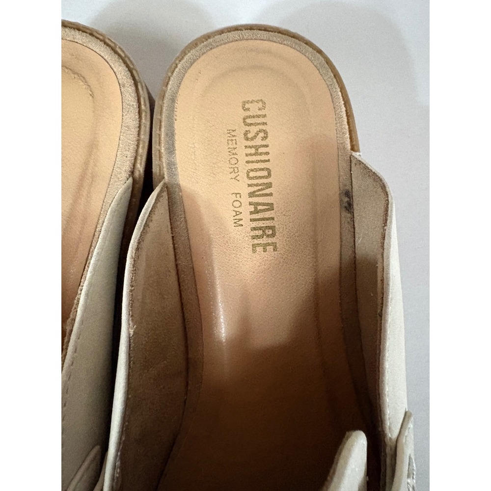 Cushionaire Womens Memory Foam Mule Loafers Cream Faux Suede‎ Size 7W - Picture 3 of 10